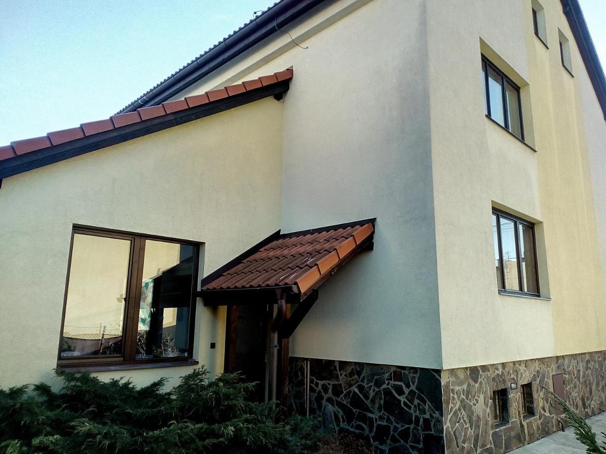 Apartment Beatris Свит Екстериор снимка