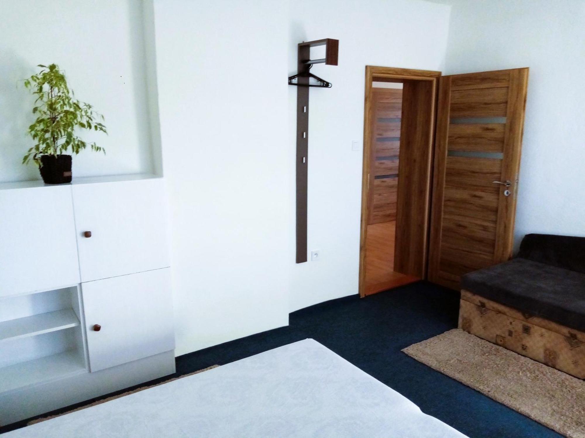 Apartment Beatris Свит Екстериор снимка